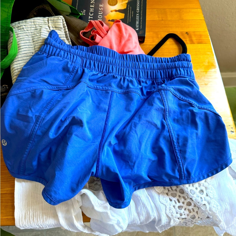Lulu lemon running shorts